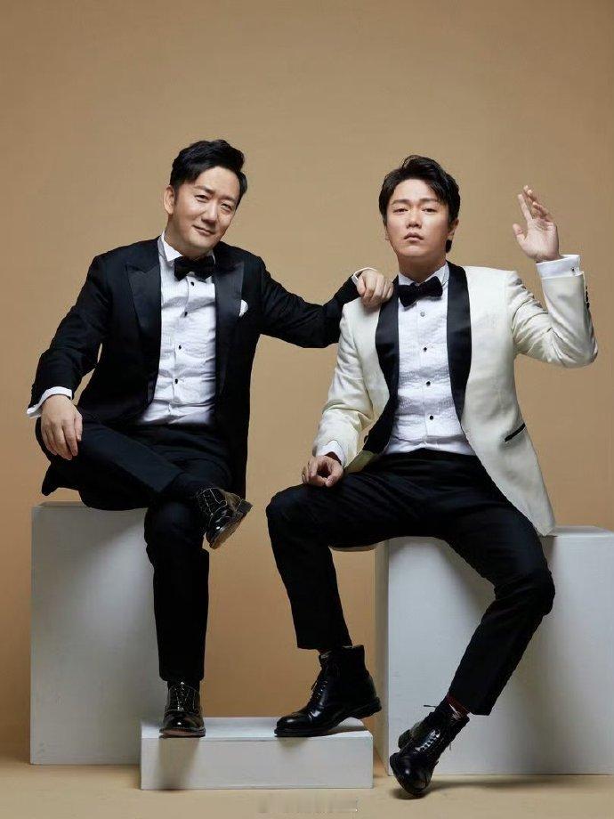 筷子兄弟一开口DNA动了筷子兄弟我从老男孩就跟着你了 筷子兄弟一开口，全场的 D