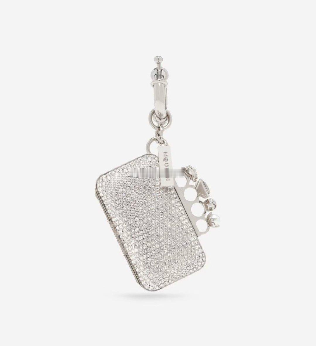 时尚上新了｜Alexander McQueen🖤亚历山大·麦昆全新包饰系列上线