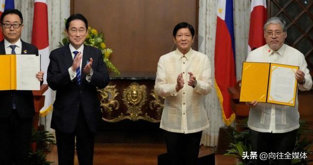 阴谋败露！日菲签署致命军情协定，南海情报直送东京
 
亚洲局势骤紧！日本与菲律宾