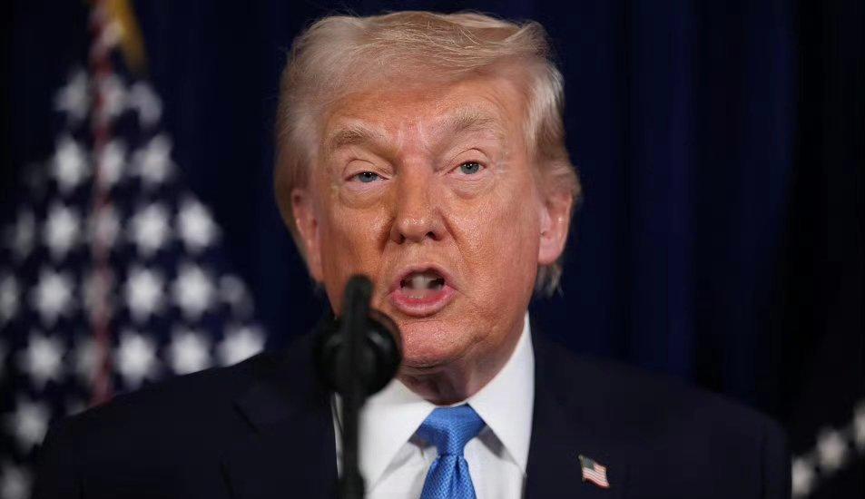 特朗普向伊朗提两项要求特朗普向伊朗传达两项要求的举动，让本就剑拔弩张的美伊关系再