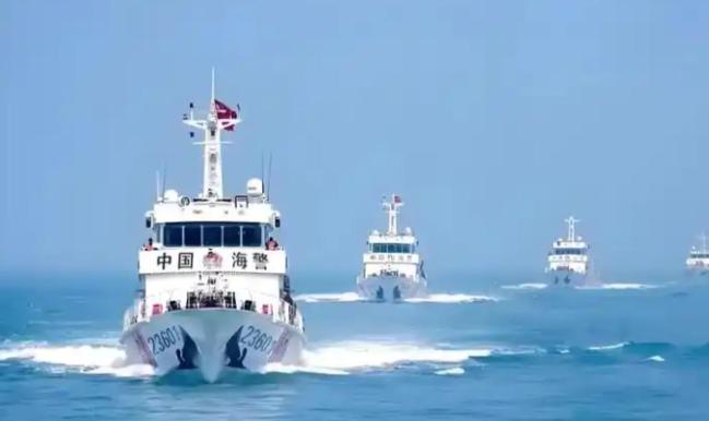 在台海那片海域，一场看不见硝烟的较量正在水下发生根本性的改变，而这次，主角不是驱