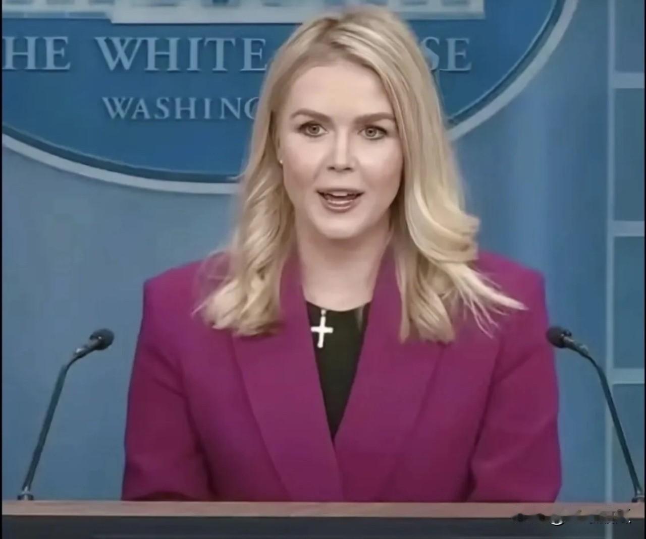 想舔都没人要，白宫发言人就泽连斯基关于乌克兰提供所谓援助的言论评论道：“我们不需