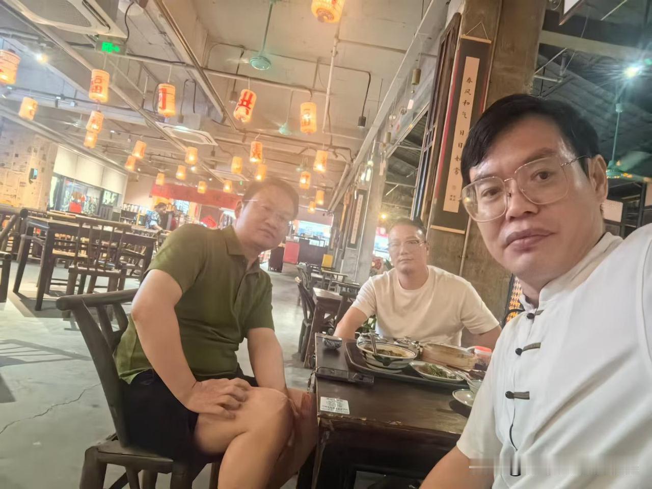 昨晚相约东莞老茶馆
一个城市的记忆与传承
​深耕在地文化与情绪价值