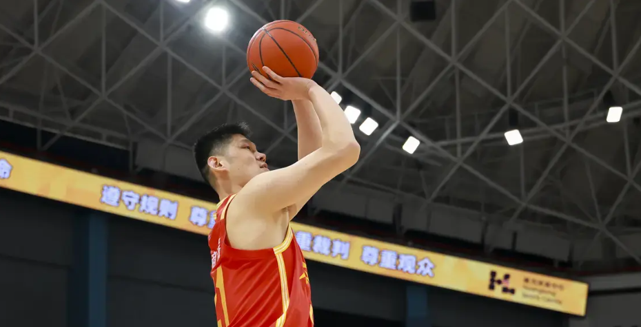 今晚广厦vs北控大名单：朱俊龙、胡金秋在列，廖三宁出战