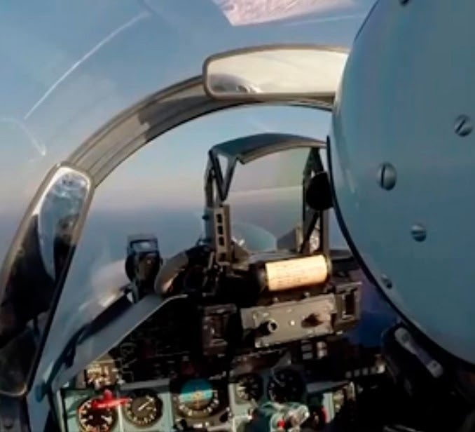 Su-33用SVP-24“赫菲斯托斯”(СВП-24 “Гефест”)导航攻击