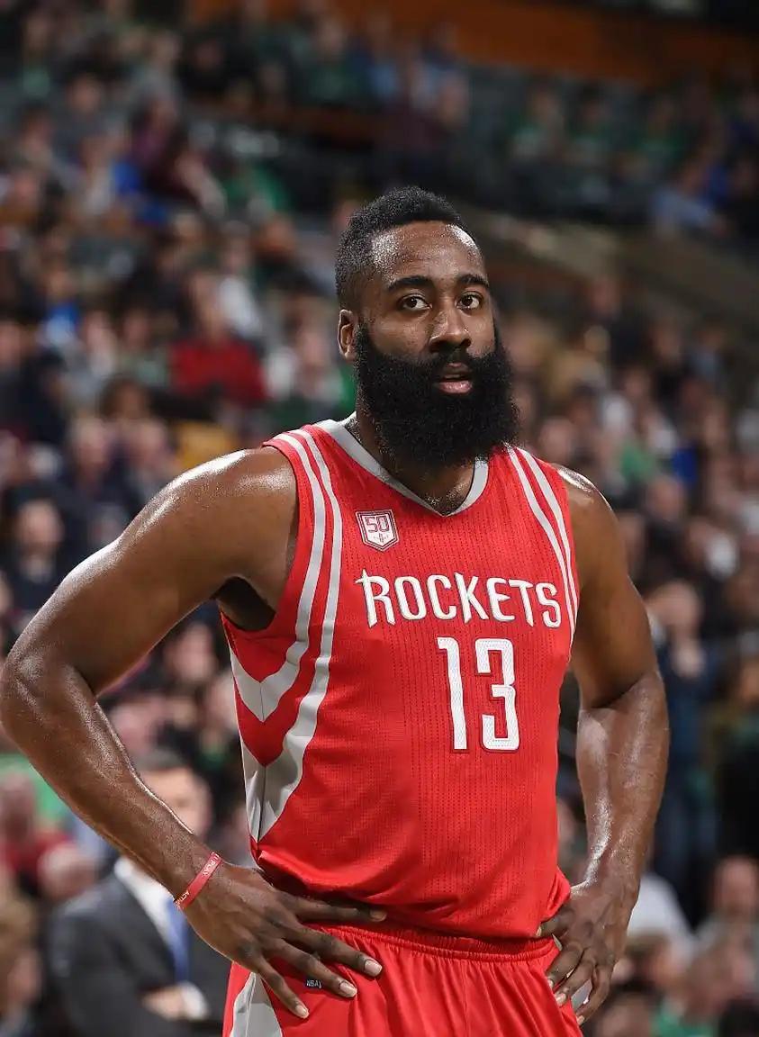 8月1日 NBA休赛期重磅交易汇总：

克利夫兰骑士（东部）哈登续约谈判迎来最新