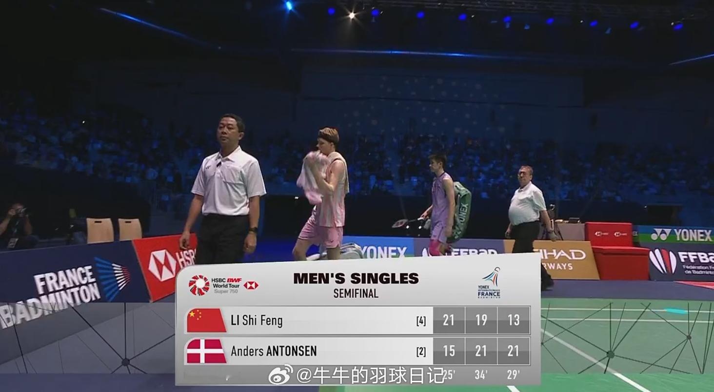 男单 半决赛 李诗沣(4) 21-15 19-21 13-21 安东森(2)20