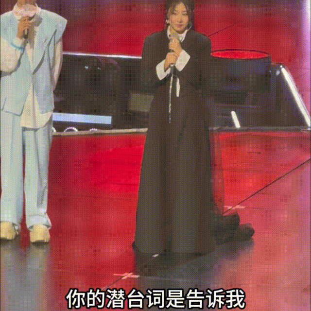 蔡国庆怼19岁选手怼了4分钟表演点评引发讨论，有人觉得老师太犀利，有人认为新人该
