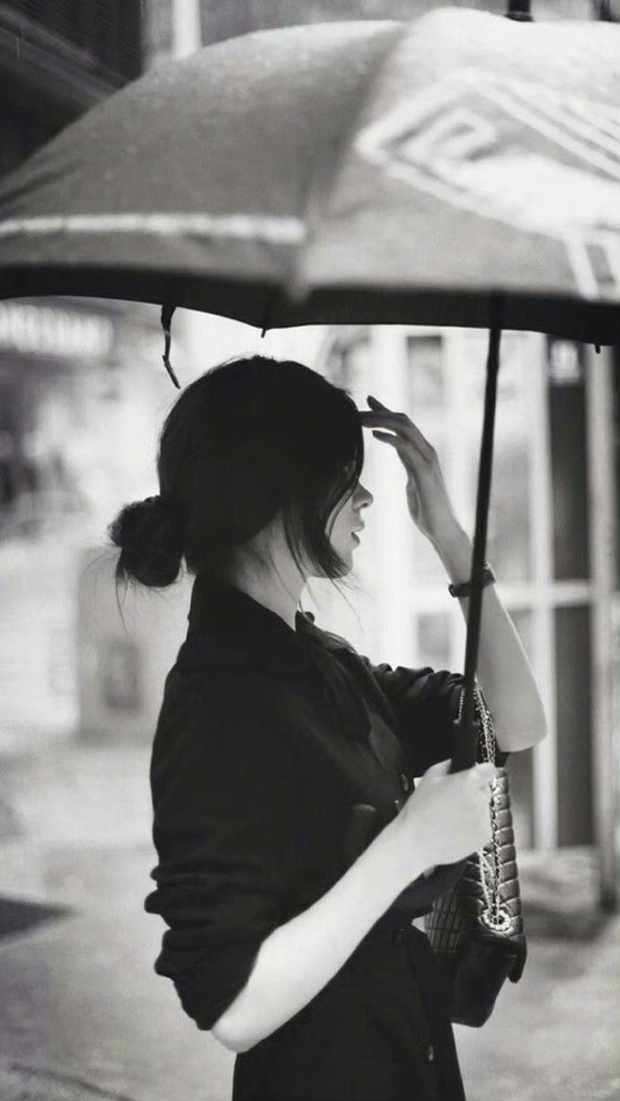 整天工作的人，是发不了财的。财富是对认知的补偿，而不是对勤奋的奖赏。——洛克菲勒