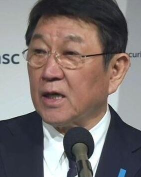 当地时间12月15日安理会上，中日代表三度交锋，日本常驻联合国代表山崎和之狡辩时