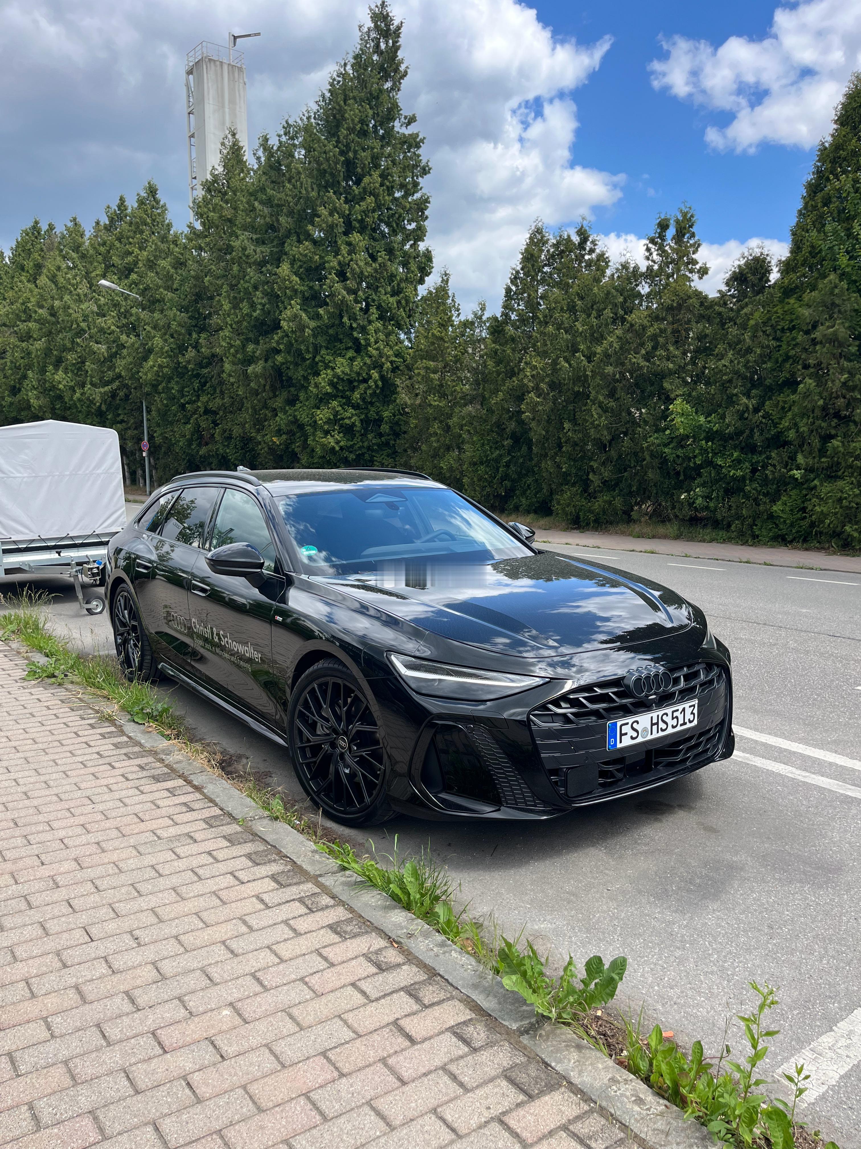 野生新A6旅行，全黑还是帅的。yz77聊车奥迪a6瓦罐 ​​​