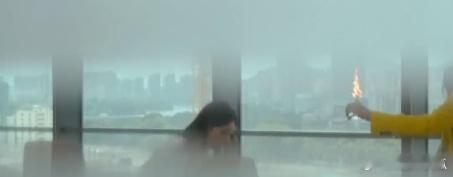 熟悉的她怎么颠成这样家人们，看《熟悉的她》预告，苏心悦复仇简直是爽文女主照进现实