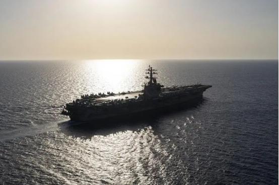 四枚导弹都打到海里去了！中国卫星已锁定美军航母，伊朗开卷考都没考明白？
 
20