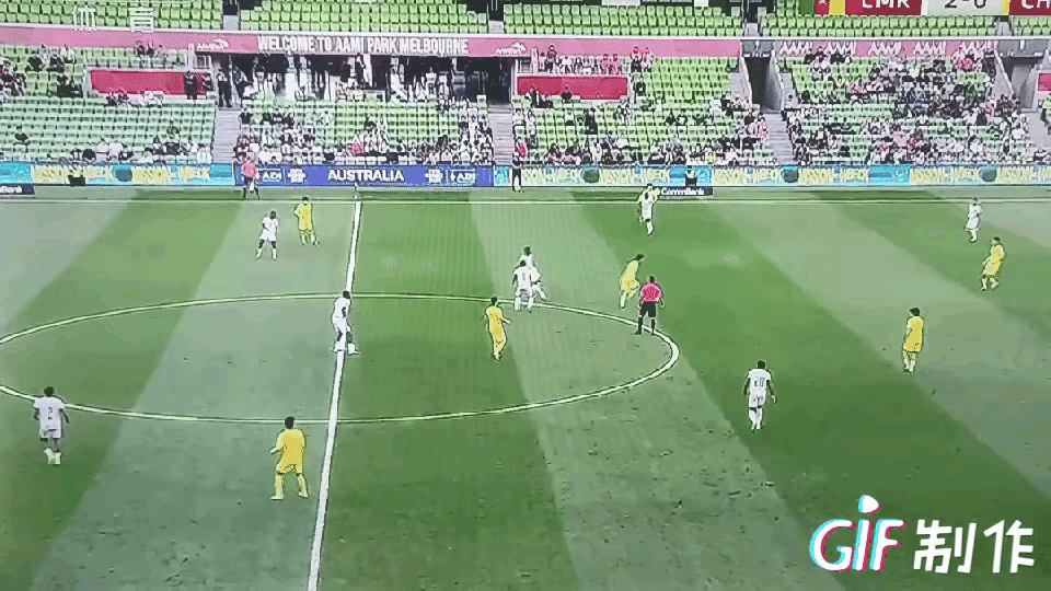 这样的拜合拉木 让你既恨又爱

拜合拉木，是一名神奇的存在。

说他神奇，他能够