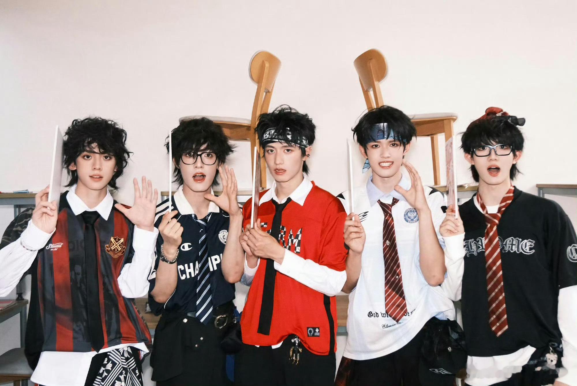 TOP徐州演唱会抢票TOP登陆少年二周年徐州站抢票今日正式开启！四场连开分三轮放