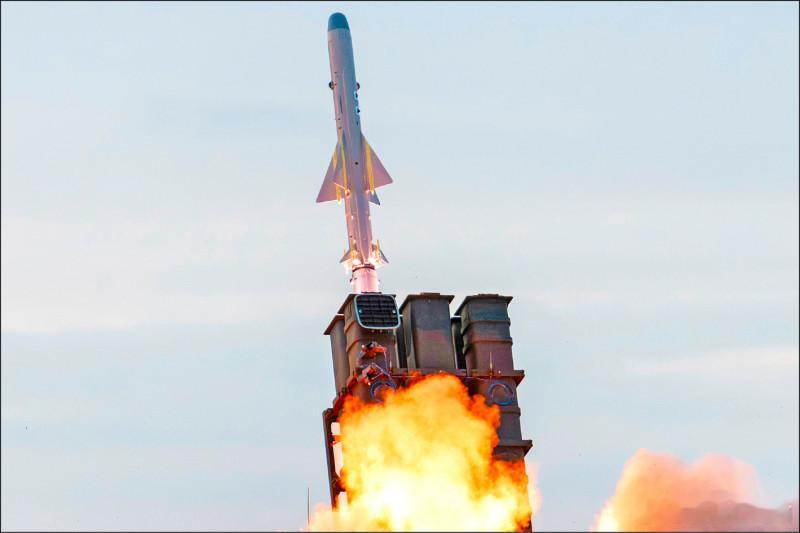 日澳扩大防务合作 极超音速武器将纳入测试海外新鲜事 日本防卫大臣小泉进次郎18日