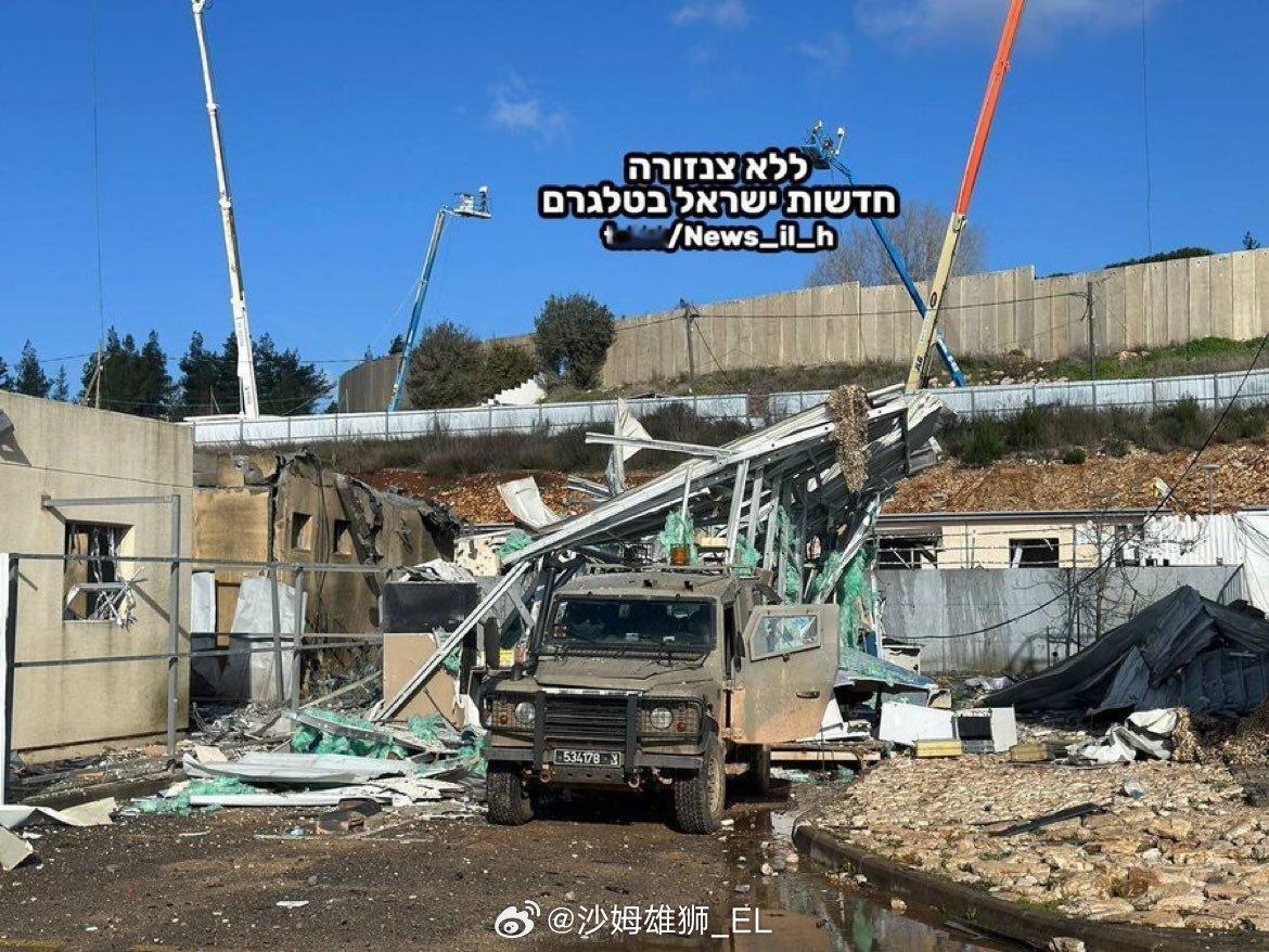 以色列北部边境拉米姆军营今天被黎巴嫩“真主党”发射的“火山”重型火箭弹击中的结果