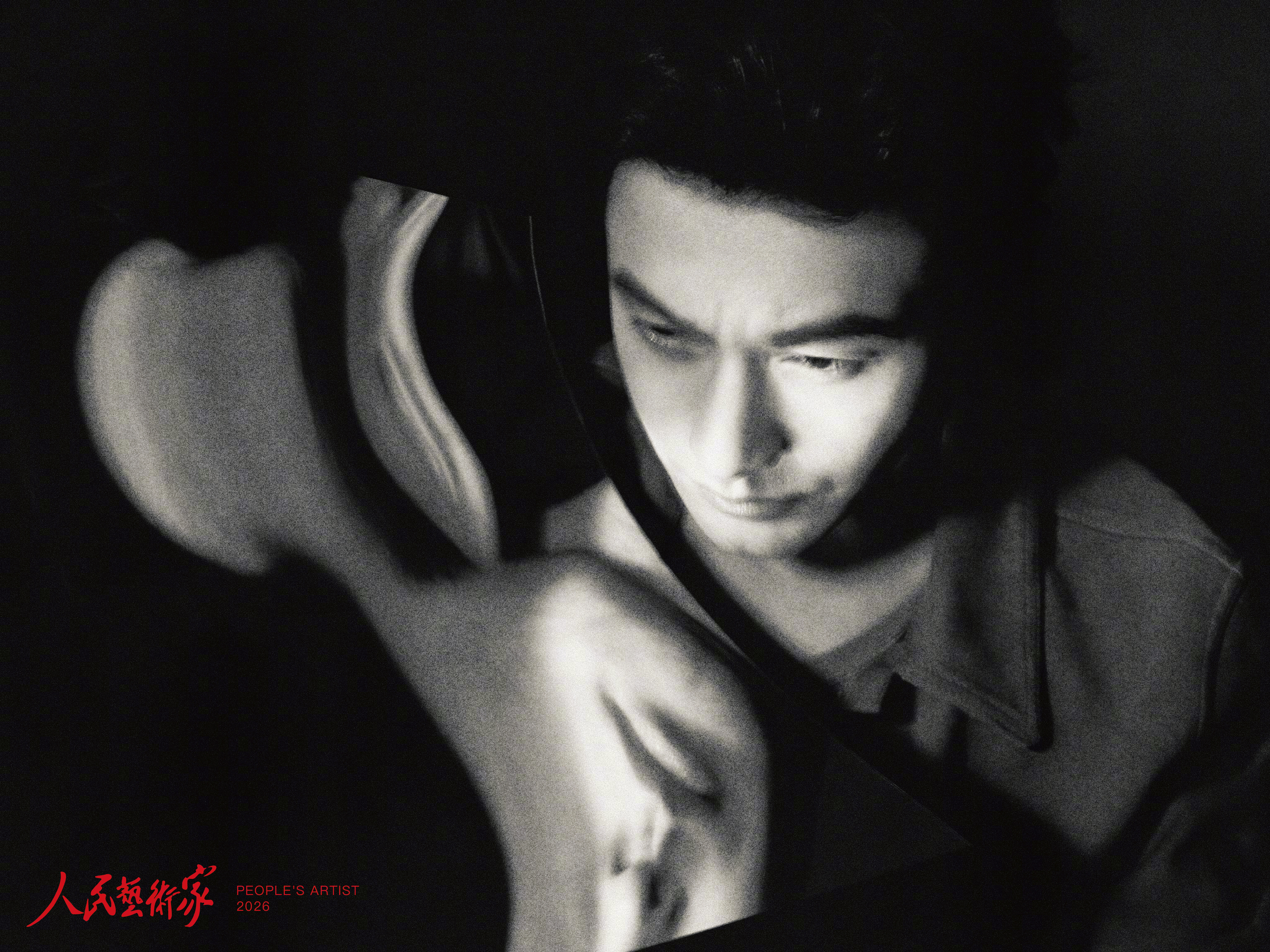 黄晓明这组图完全是主人级别不允许还有人没看过黄晓明这套9宫格，完完全全是主人级别