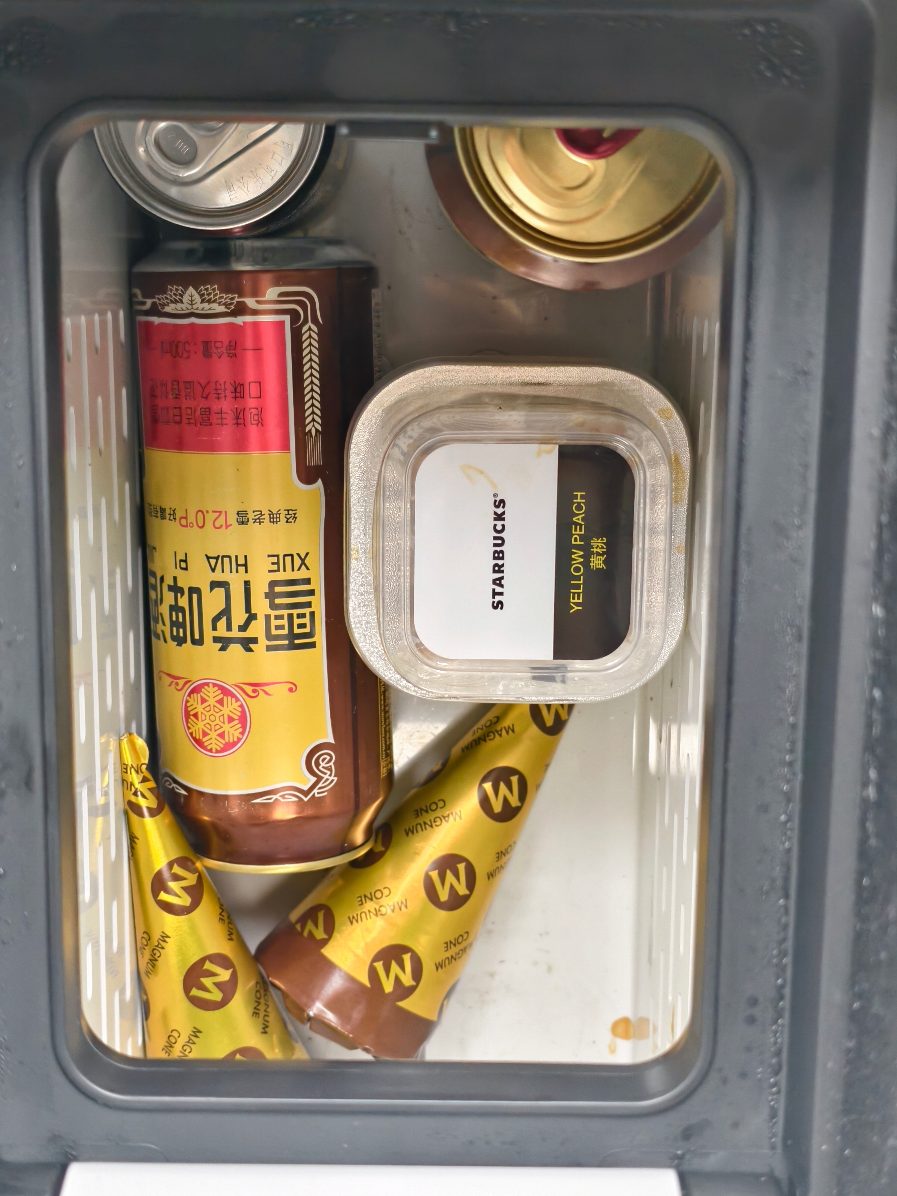 车载冰箱实际使用率不足5%这具体到5%的统计数据是拍脑门说的吧我觉得冰箱比二排彩