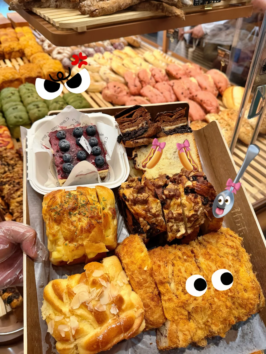 终于等到你！面包界“排队王”开来海口了……🥐