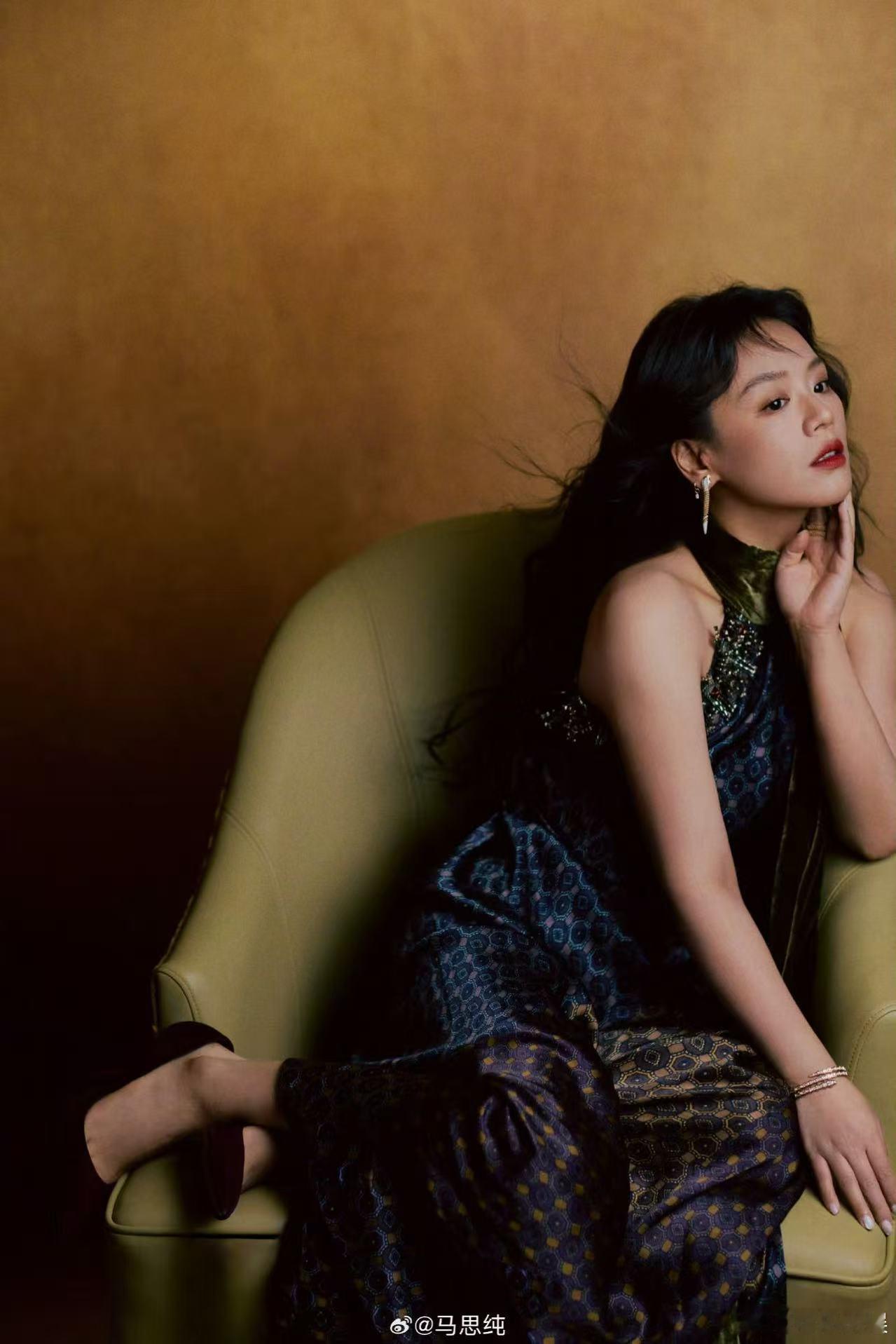 马思纯与平行时空的自己约个会马思纯出图马思纯与平行时空的自己约个会，这里有我的每