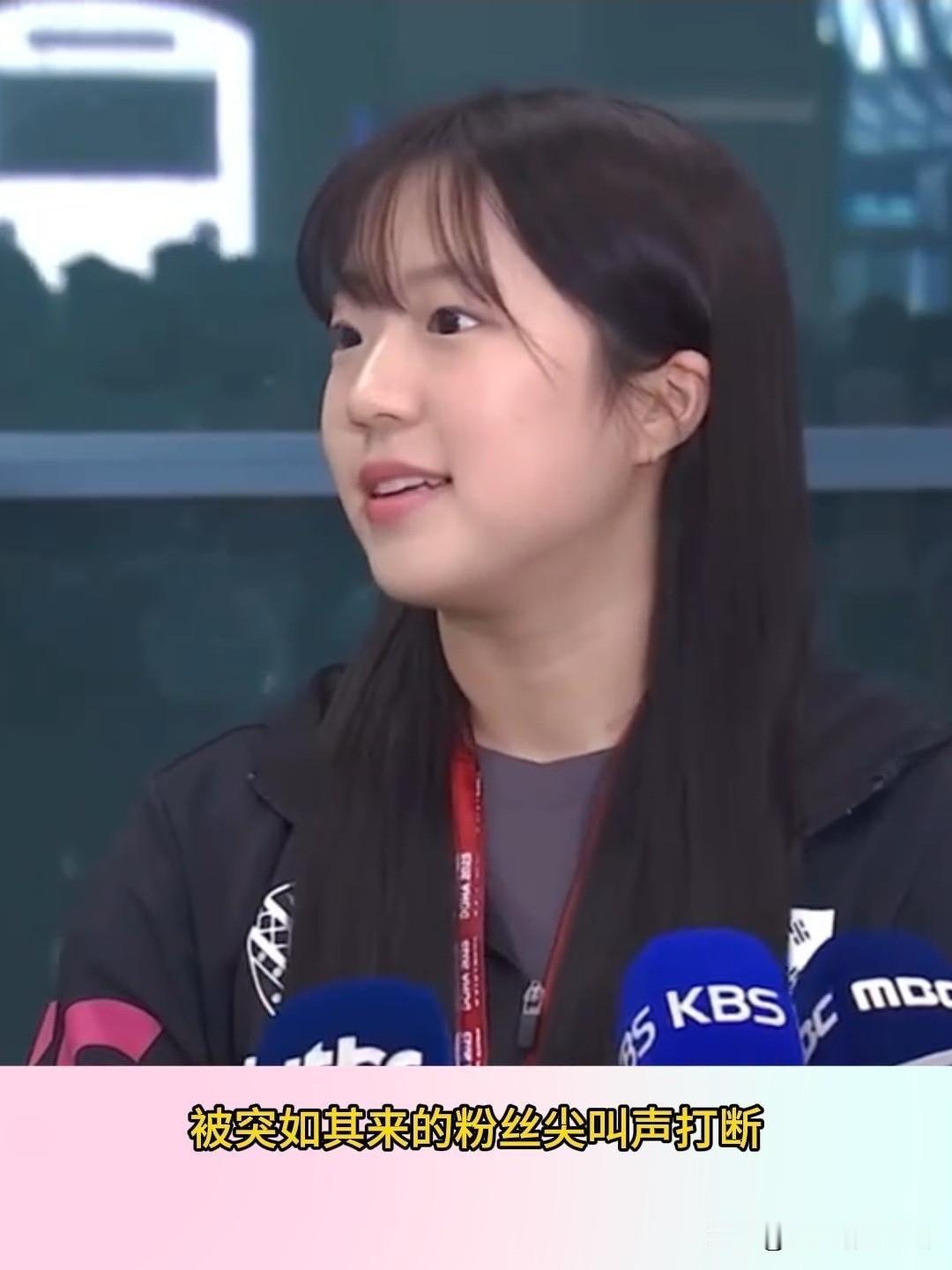回到韩国，申裕斌“惊讶”中国球迷“太疯狂”了

我每次到中国比赛，球迷们都会排队