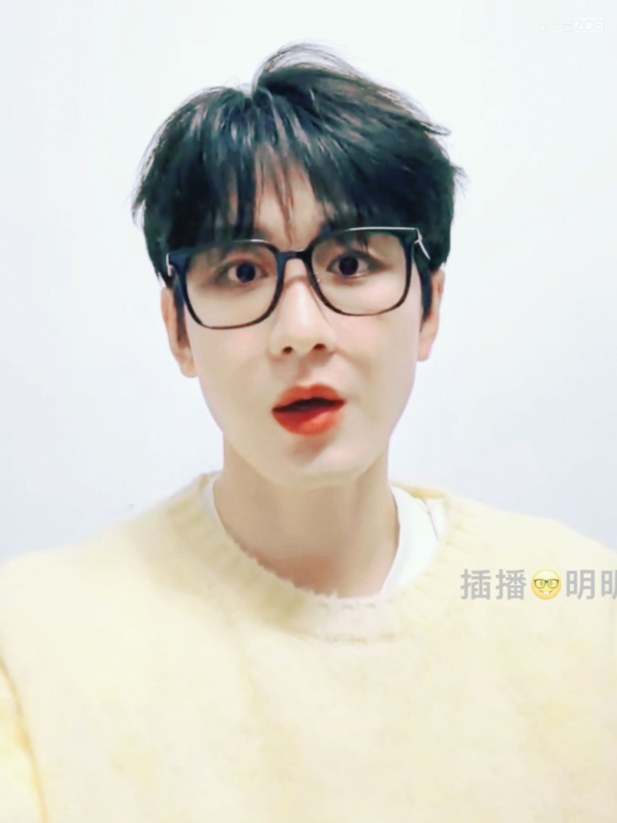 成毅usmile笑容加全球品牌代言人cy成毅成毅演技封神，他就像是“一人千面”的