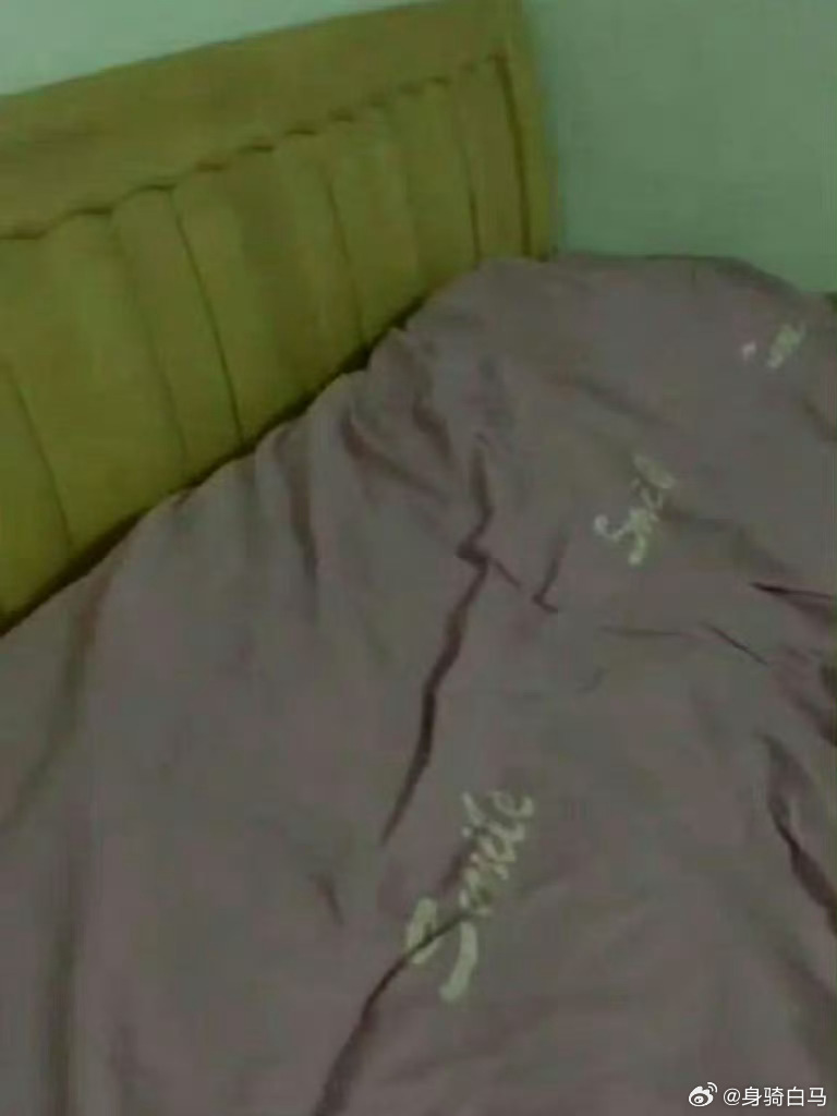 第一次来男朋友家，他妈妈在床头准备这个 