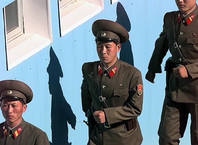 俄罗斯从东方收到两份强援：一边从朝鲜拿军火和人员支持，一边开始从韩国进口柴油和航