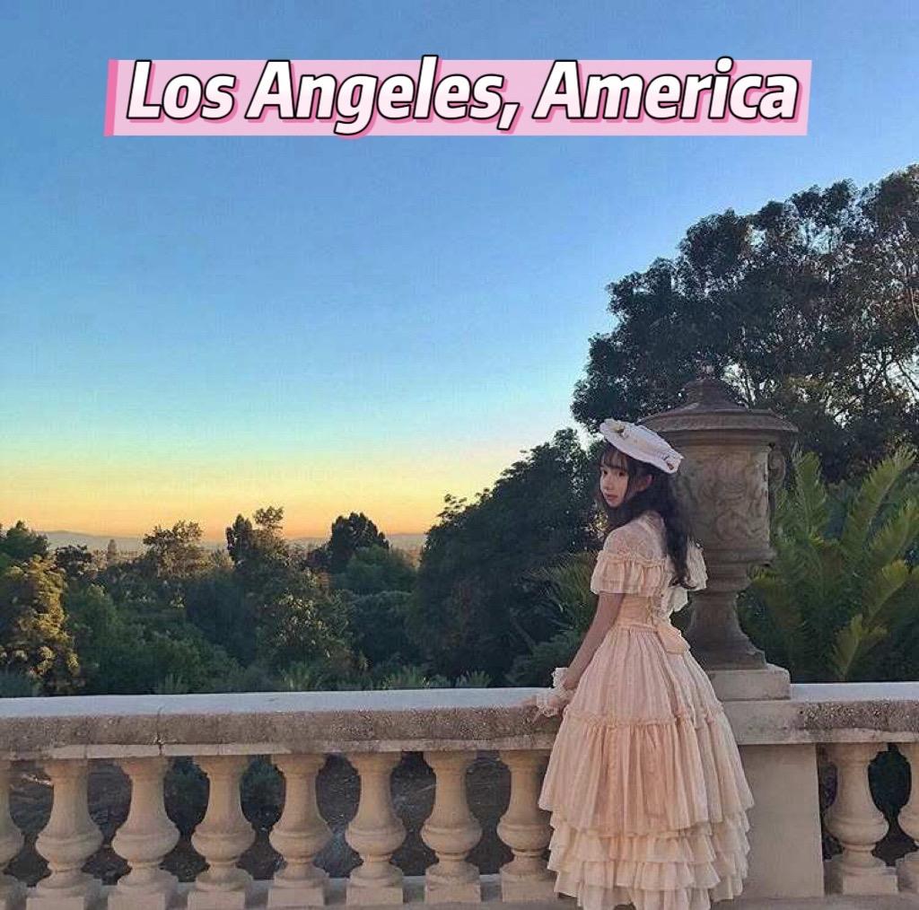 我的人生，像太阳一样温暖而闪耀。我见过凌晨4点的洛杉矶，见过闪耀的纽约...