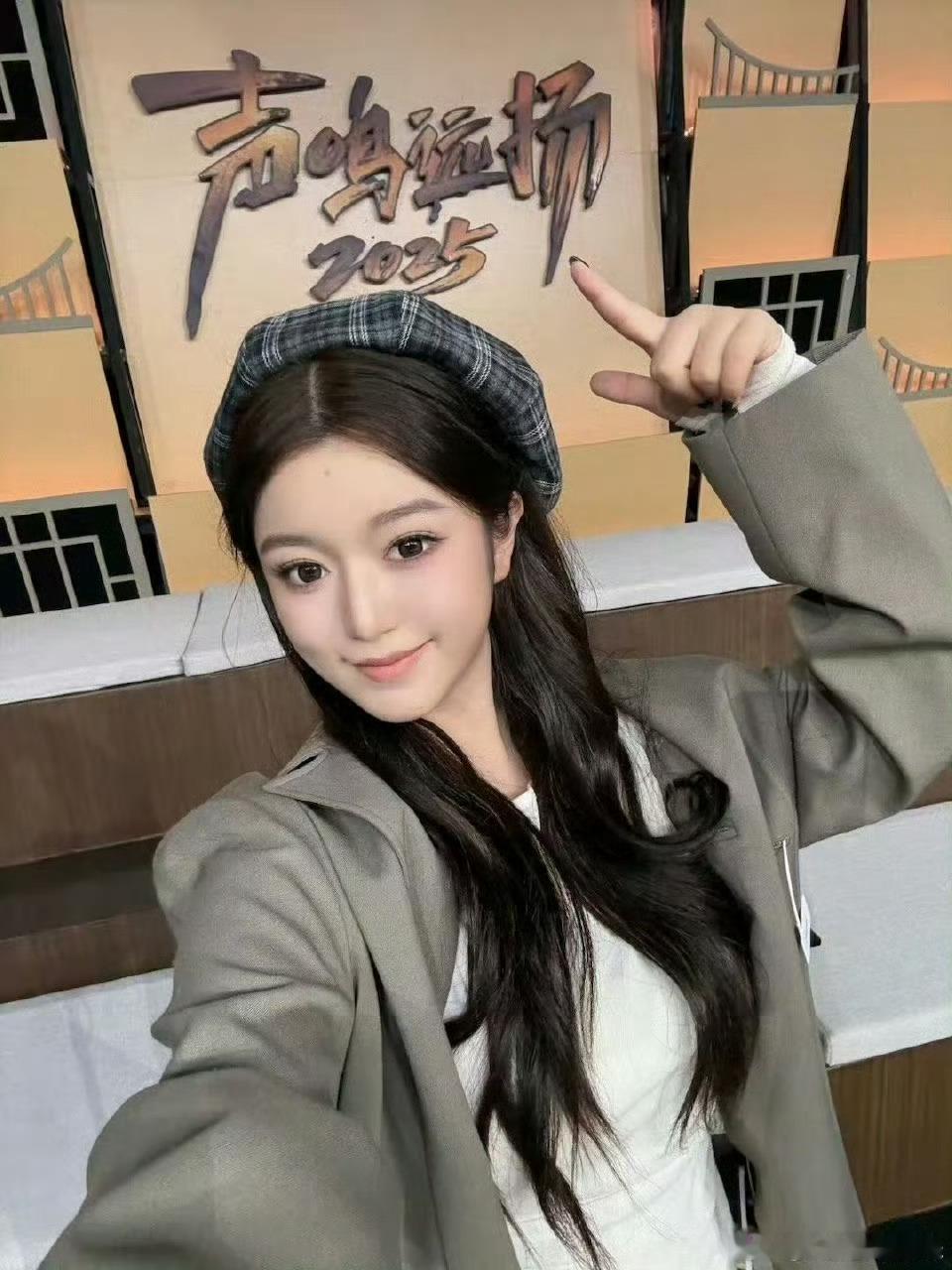 超二代都上选秀了超二代女孩回应参加选秀原来超女都过去20年了！！太优秀了，唱的真