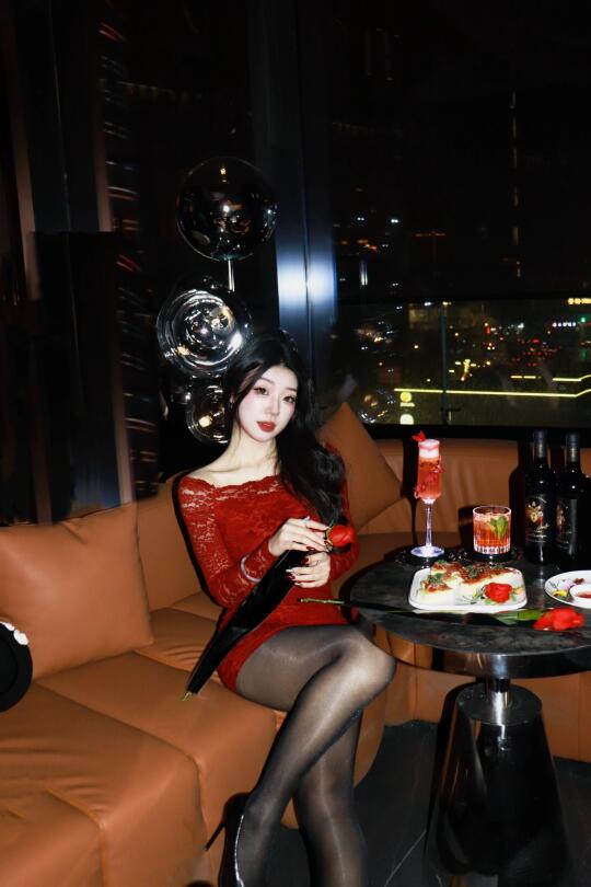 小妈答应你，发了工资就带你去水烟吧🥂