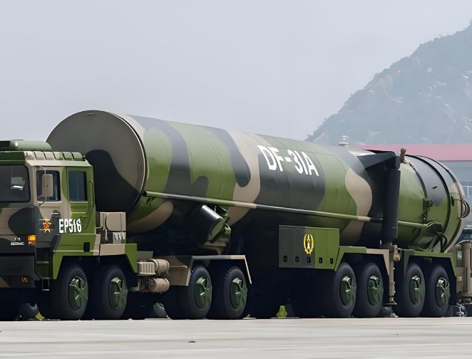 外媒：中蒙边境附近，中国部署100多枚东风31洲际导弹！

最近路透社等一众外媒