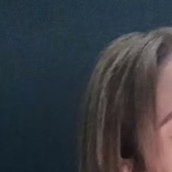 李荣浩给杨丞琳送花篮落款先生李荣浩给杨丞琳送花篮，落款竟写着先生，这小心思挺有意