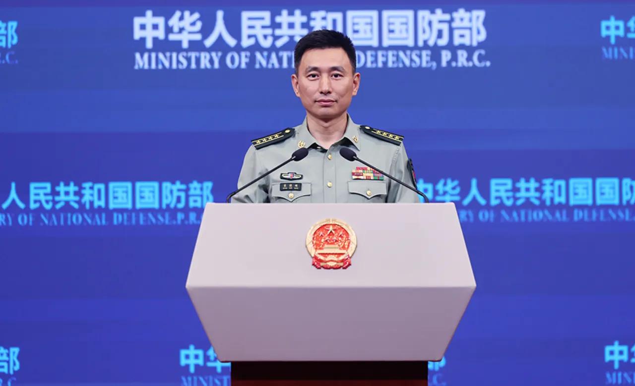 4月17日下午，国防部正式发布权威消息，新西兰空军一架P-8A反潜巡逻机，近期全