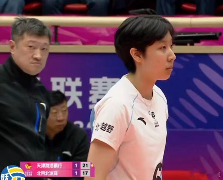 排超联赛2025-2026中国女排超级联赛小董和竹子今天都回归了 