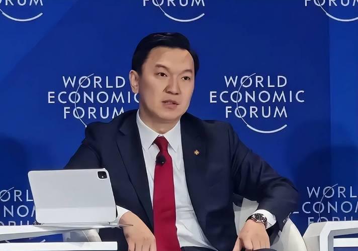 蒙古政坛最近很热闹，总理上任不到一年就辞职，执政党内部矛盾激化，在野党直接抵制议