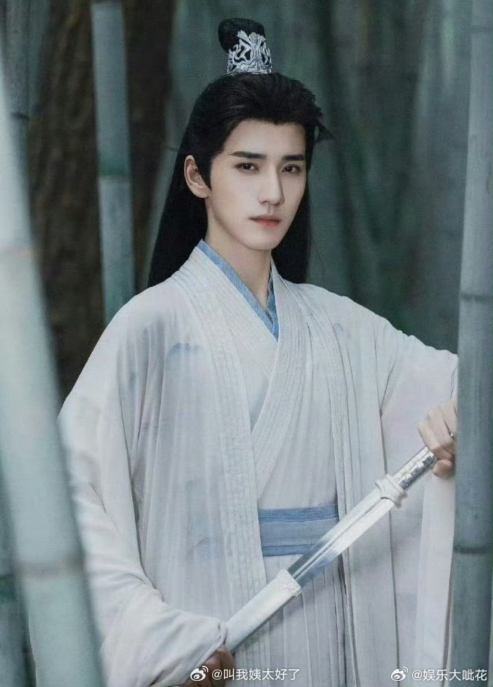 我欲乘风领衔主演田曦薇王弘毅网传我欲乘风女主田曦薇我欲乘风瓜主爆料已经定了女主田