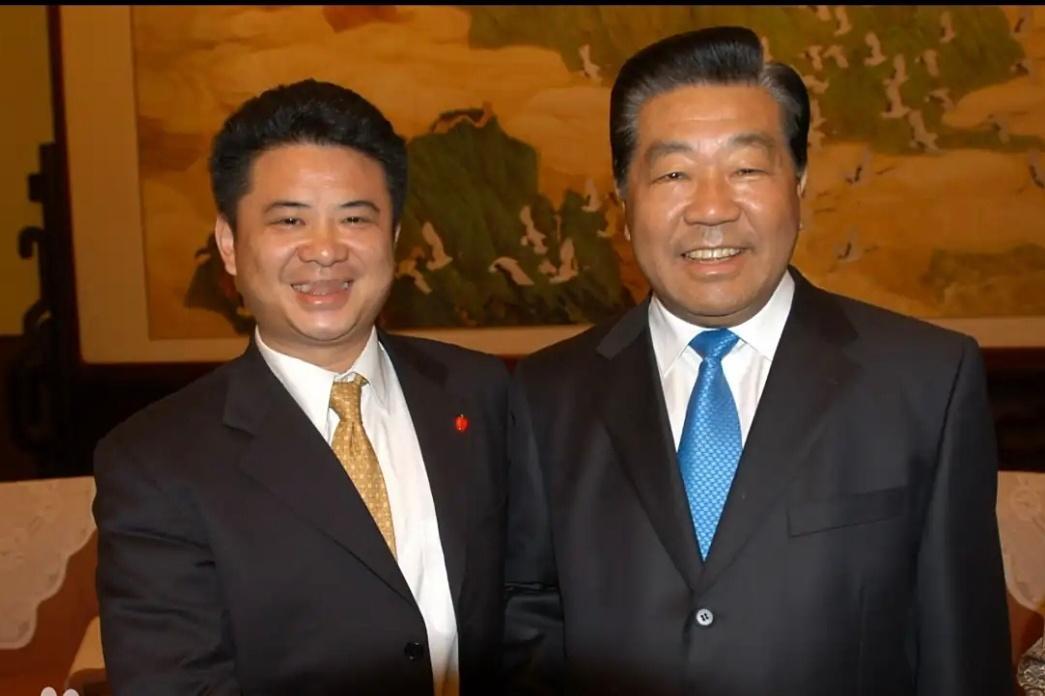 美国华侨称中国和美媒报道的完全不同 真的不同，要自己去看看才知道。美国商会会长邓