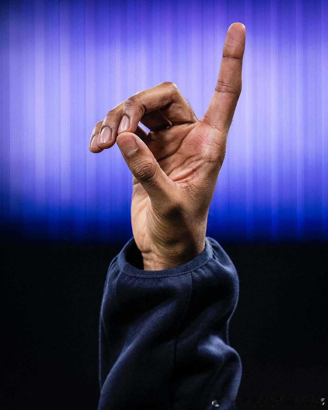 罗德里戈vs曼城📸皇马1比2曼城欧冠