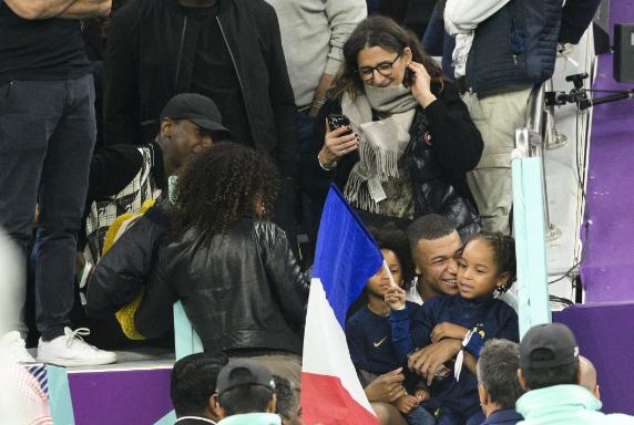 西媒：姆巴佩母亲在马德里购买了一间豪宅，地点位于姆巴佩家附近7月22日讯 西班牙