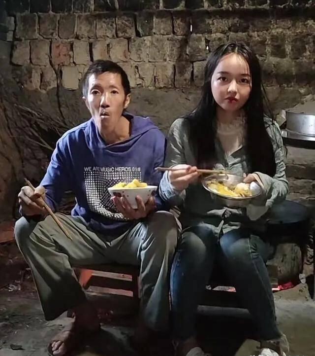 湖南一美女网上征婚，各路大哥表示有房有车有存款，彩礼随便开，但小女网红公开表示一