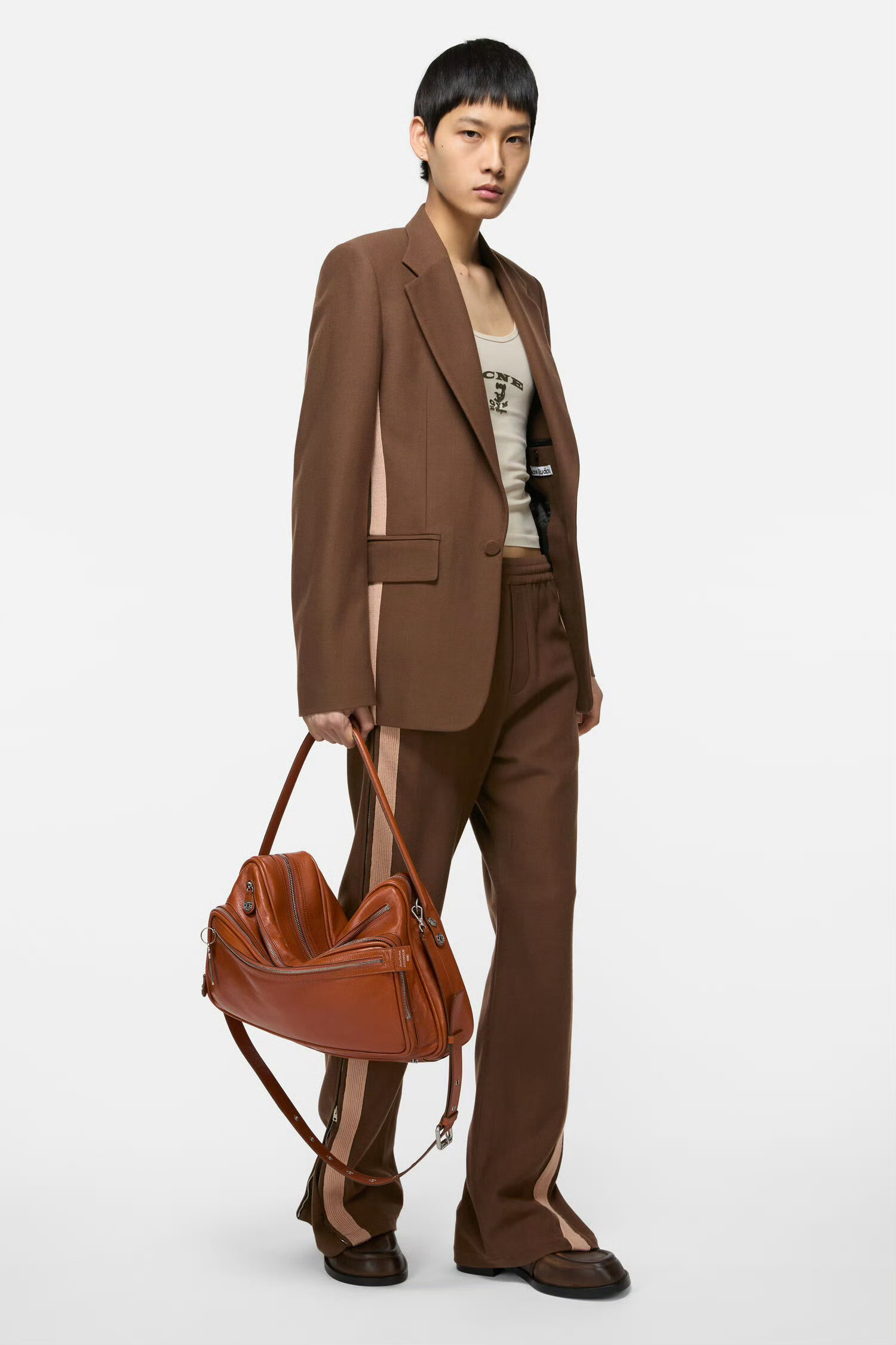 严浩翔✖️说唱巅峰对决2026 节目录制路透造型in Acne Studios 