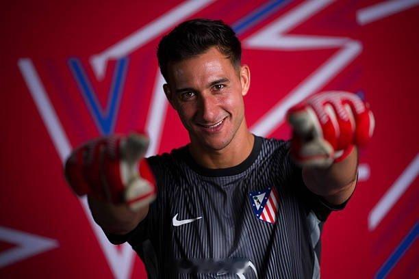 穆索在三场西甲联赛中均未失球。21世纪以来，他是第五位在前3次西甲出场中未失一球