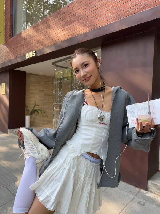 Say hi ～👋🏼  to summer🤍