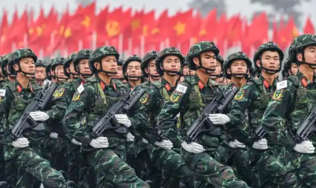 看完九三阅兵，你以为最难受的是日本人还是美国人?错了，被这场阅兵伤得最深、最绝望