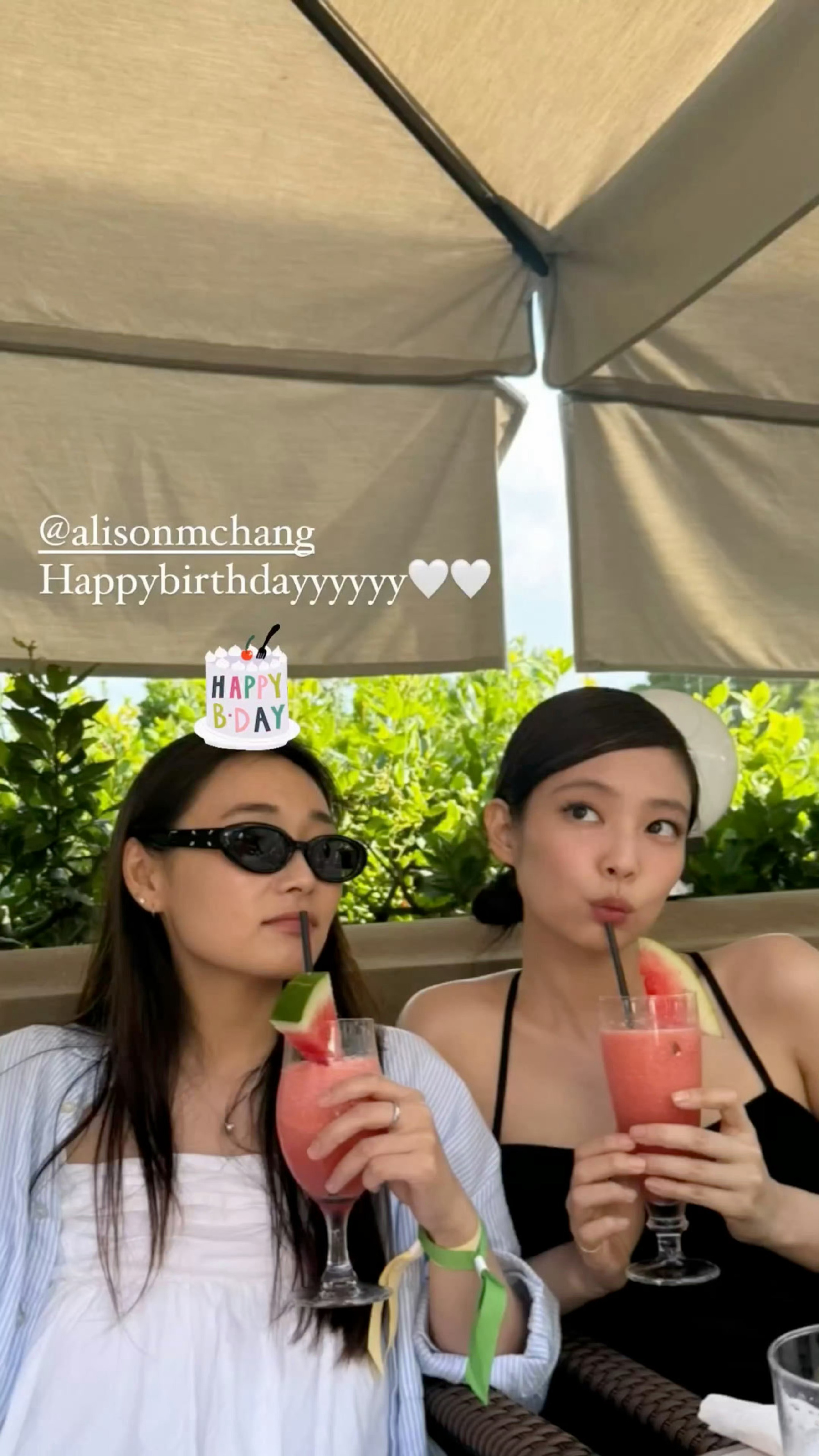 假如你成为了Jennie的朋友： 