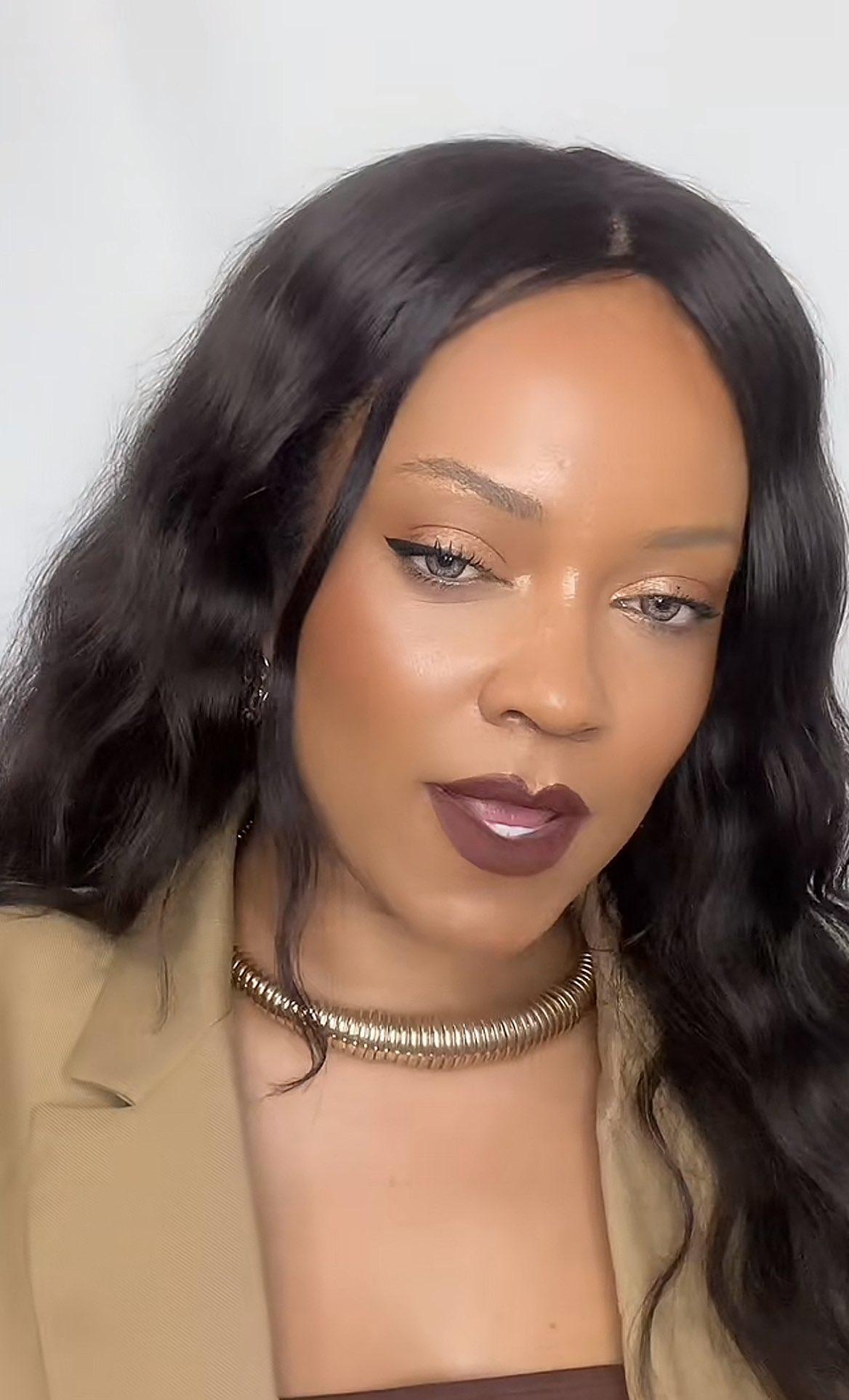 蕾哈娜模仿者。