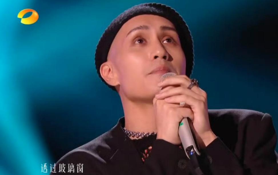 黄宣 陶喆附体黄宣今晚我心目中的第一[抱一抱][抱一抱][抱一抱]#歌手直播# 