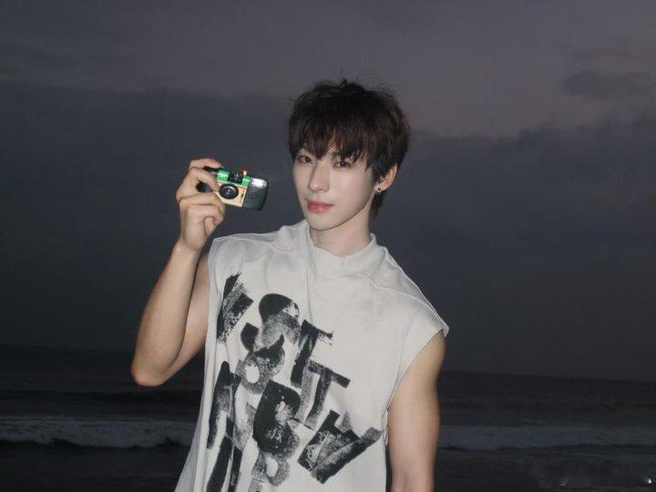 我找茬都说不出颜安这种话颜安真的太圈粉了，说话温柔有分寸，三观超正，不管是综艺还